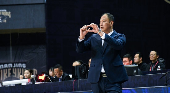 崔万军:开局没打好,队员从防守做起找到自己节奏