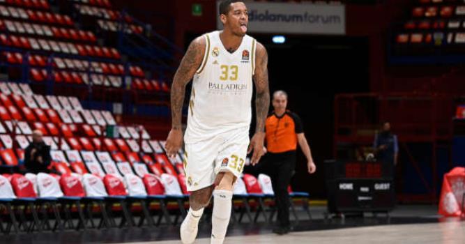 皇马与球员达成降薪协议，球员降薪20%