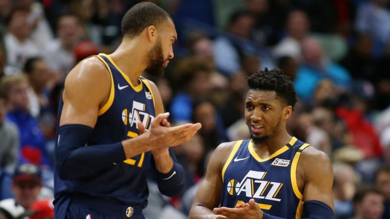 戈贝尔：已经与米切尔有过交流，我们准备好了一起夺冠