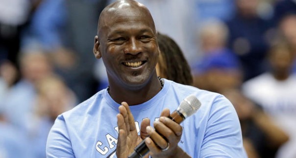 克劳福德：和乔丹做朋友很棒，他带我见Jay-Z还带我演广告