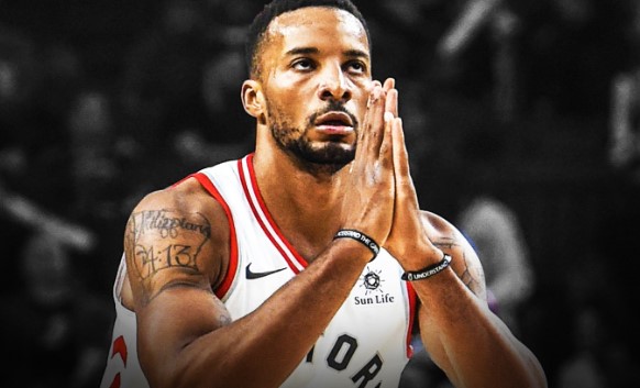 鲍威尔：我一直觉得手语很美丽，停赛期间正在学