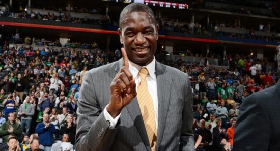 穆托姆博基金会为两所医院前线医护人员送去466份食物