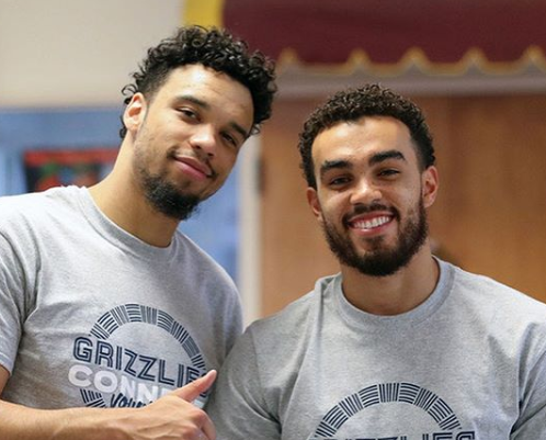 灰熊Ins晒狄龙和琼斯刷油漆:隔离期间你get新技能了吗?