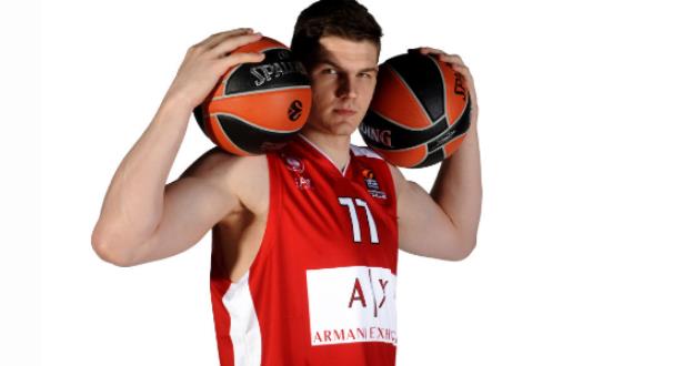 阿尔图拉斯-古代蒂斯将加盟俄罗斯球队圣彼得堡泽尼特