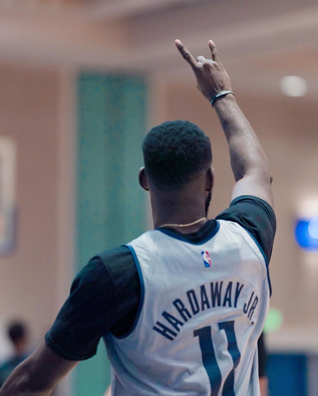 盼望着，盼望着！独行侠晒球队训练照