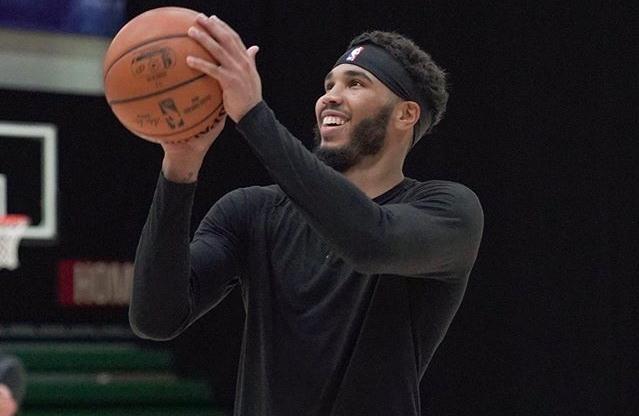 杰森-塔特姆晒个人训练照：我的风格