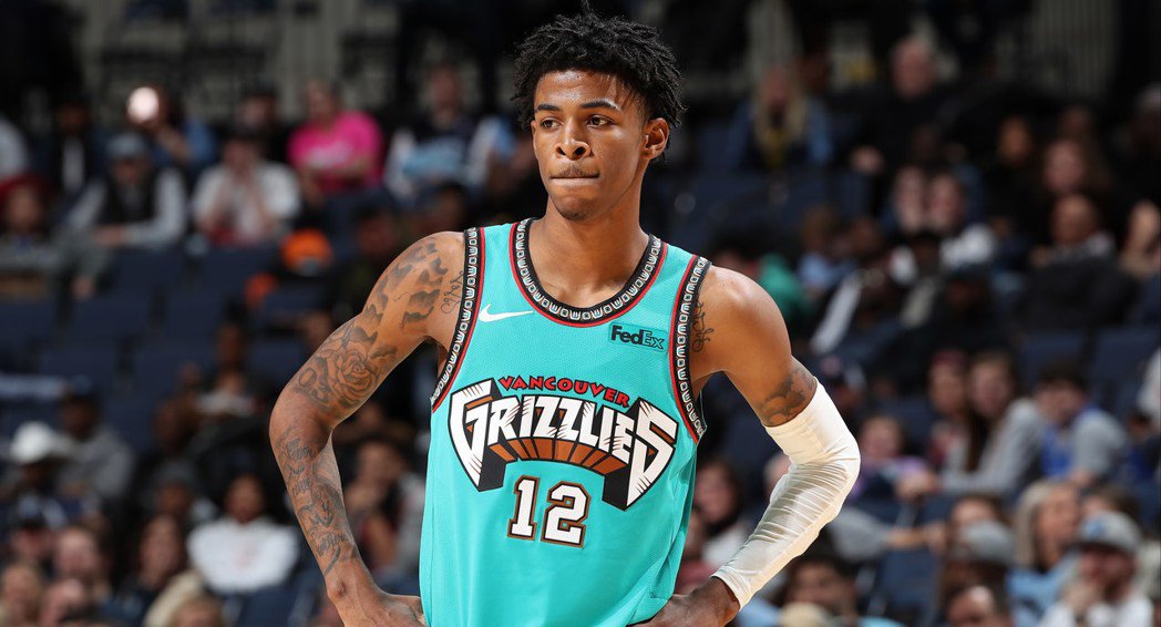 莫兰特：我一向两耳不闻窗外事，告密热线是啥我都不知道