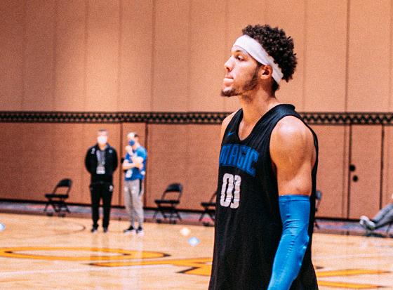 戈登和武切维奇领衔！魔术晒球队今日训练组照