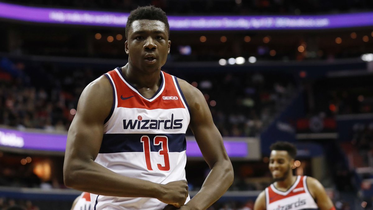 布鲁克斯：托马斯-布莱恩特今天恢复训练，他会赶上进度