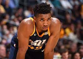 米切尔：疫情其实让我能坐下来歇歇，不用再连轴转地工作