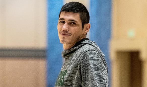 雄鹿晒伊利亚索瓦组照：复赛里的土耳其雷霆