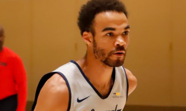 奇才晒球员训练照：越来越接近比赛时间了