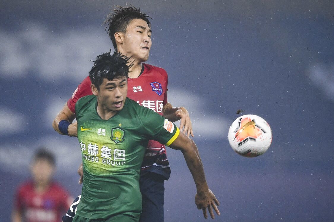 半场：杨帆染红，重庆0-0国安