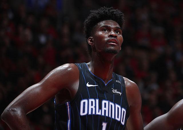 得分机器！艾萨克出场仅7分钟，6投5中，高效砍下13分