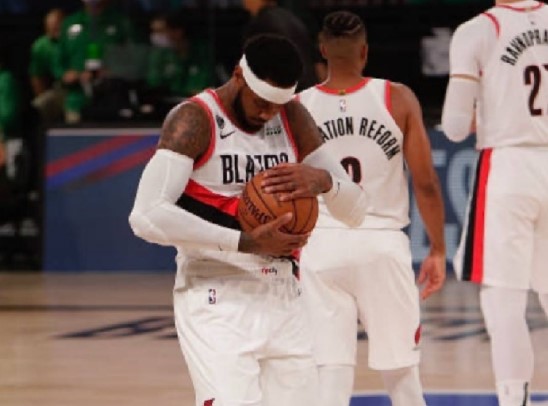 STAYME7O！安东尼更新Ins Story晒出今日赛场照