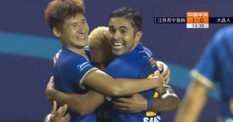 GIF：特谢拉头球破僵！苏宁1-0大连人