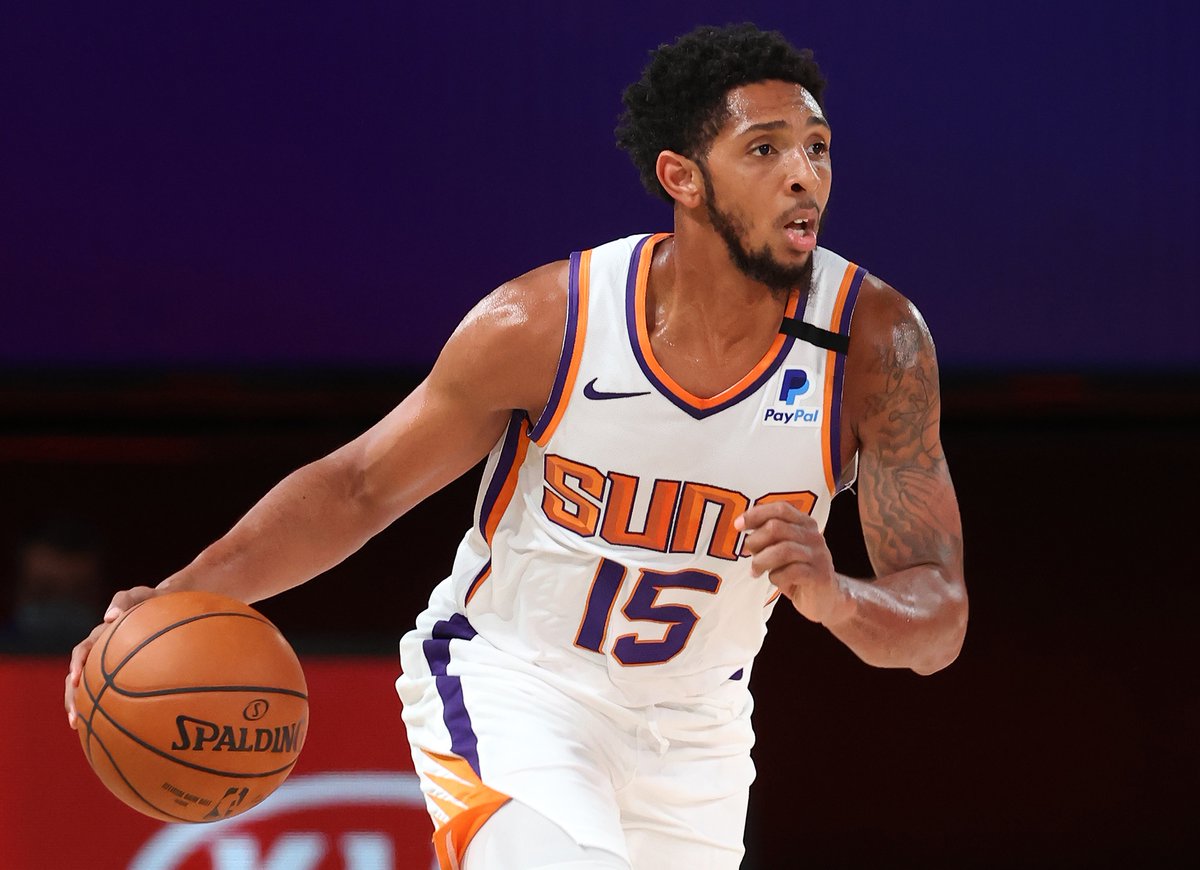 NBA官方推特祝太阳球员卡梅伦-佩恩26岁生日快乐