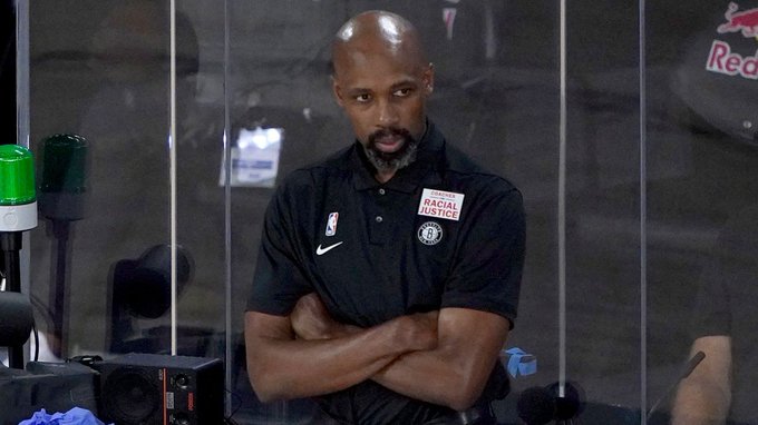NBA官方将评选复赛最佳教练 克劳福德发推：雅克-沃恩