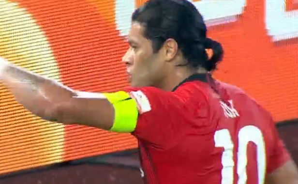 GIF：复出即破门！胡尔克破门，上港1-1追平永昌