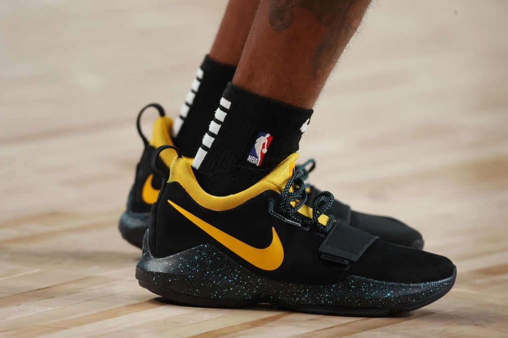 今日球鞋：乔治上脚Nike PG 1,洛瑞上脚Harden Vol.4