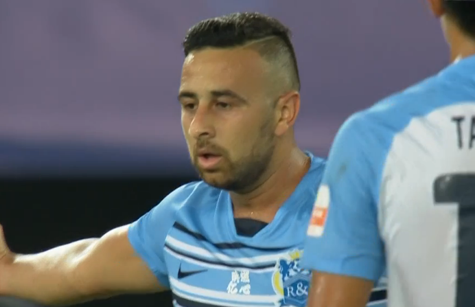 GIF：崩！扎哈维助攻萨巴再进一球，富力3-0申花
