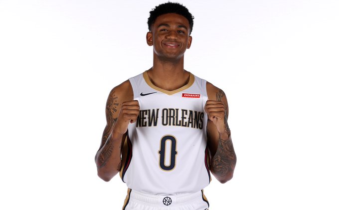 NBA官推祝鹈鹕新秀亚历山大-沃克22岁生日快乐
