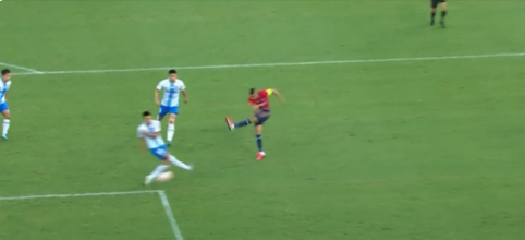GIF：这也太快了！重庆当代卡尔德克开场45秒破门得分