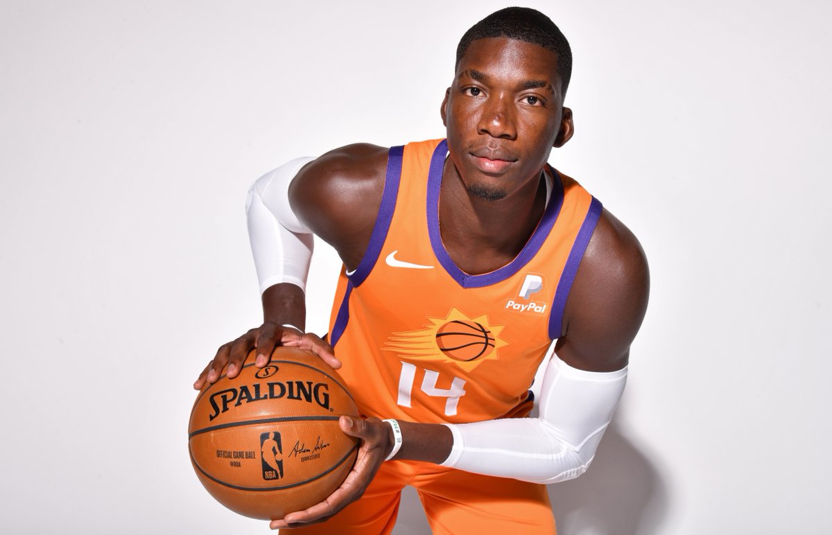 NBA官方推特祝太阳球员谢赫-迪亚洛24岁生日快乐