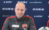 小克鲁伊夫：足协杯也是重要比赛 每一场都要全力去拼