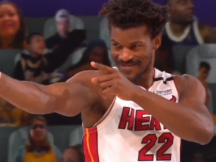 巴特勒半场22+6+6，得分比肩韦德，队史总决赛半场第二高