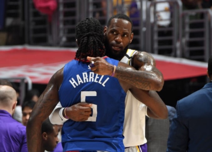 哈勒尔：祝贺我在Klutch Sports经纪公司的兄弟们夺冠