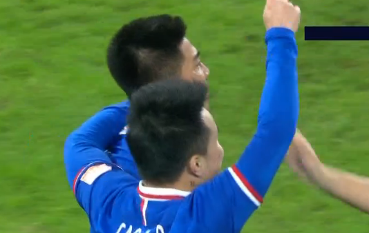 GIF：绝平？孙世林远程重炮世界波！申花1-1追平上港