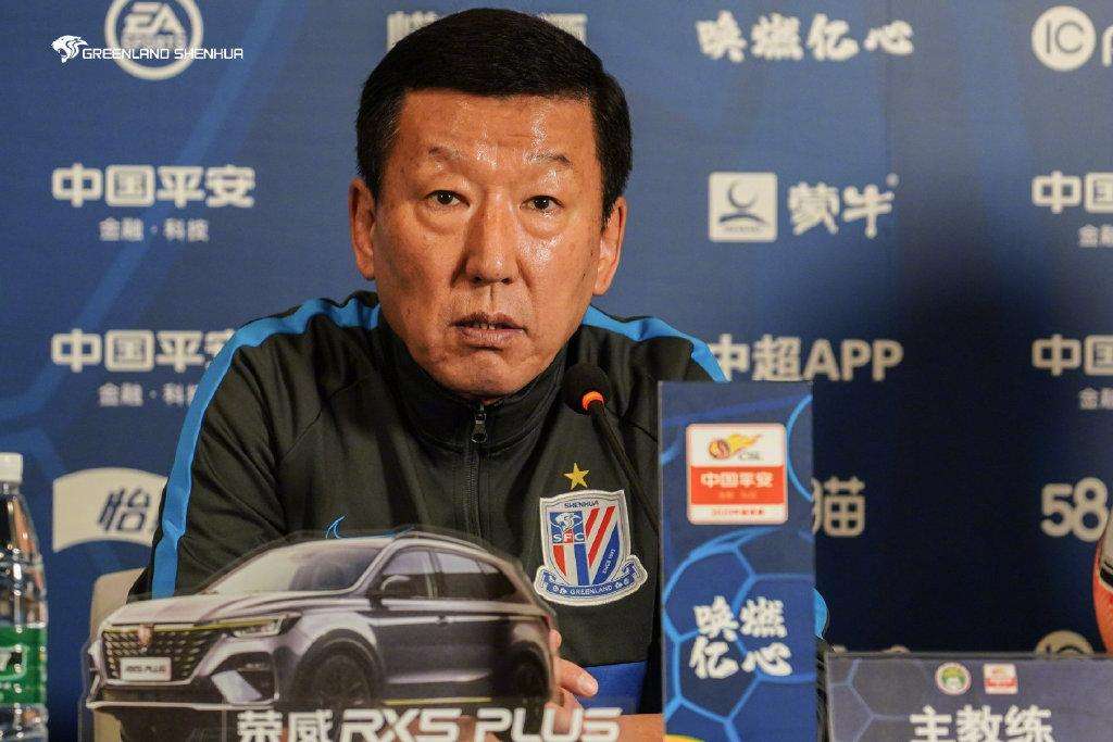崔康熙：申花凑齐11人很困难，将慎重考虑是否派出新人