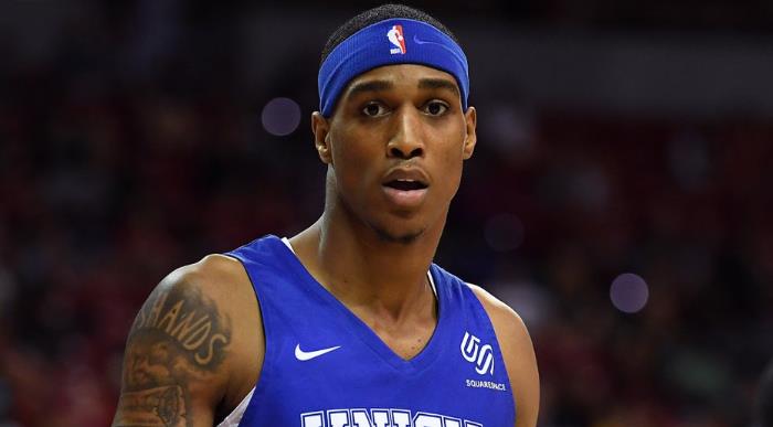 火箭认领被尼克斯裁掉的前锋肯尼-伍滕