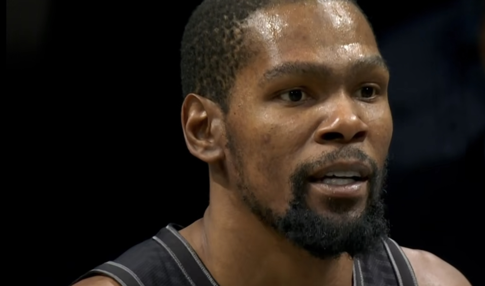 联盟声明：杜兰特24小时内三次检测阴性，其密切接触者中有一人在赛中检测结果呈阳性